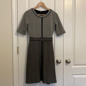 Ann Taylor Size 0 Color Block Dress